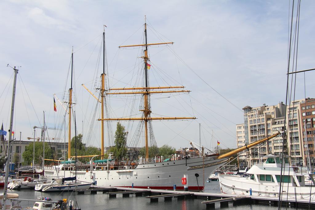 Sint James